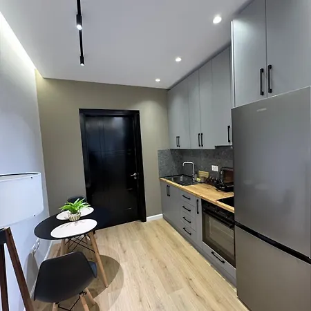 アパート Trev's *